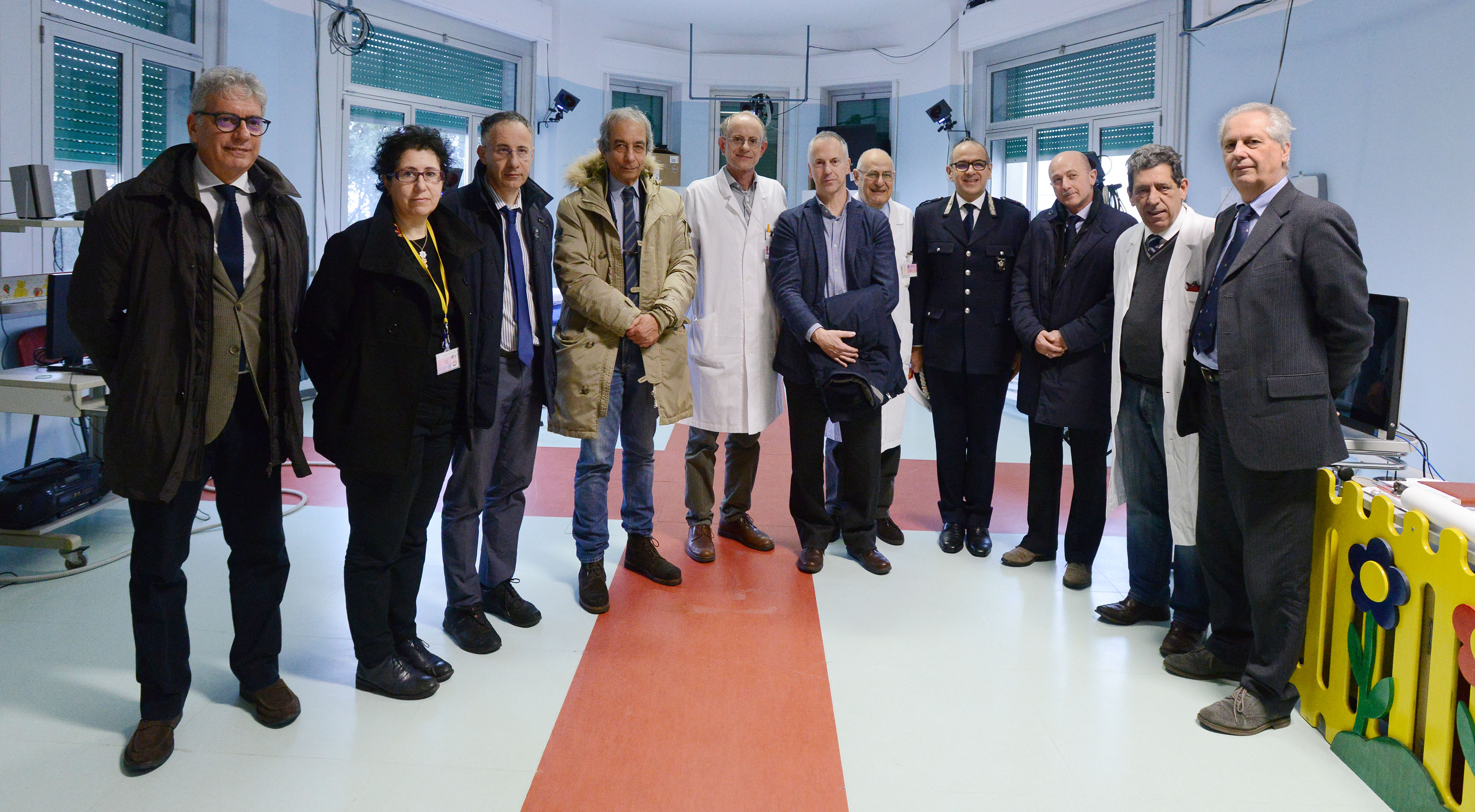 sindaco doria e comandante polizia municipale di Genova al Gaslini
